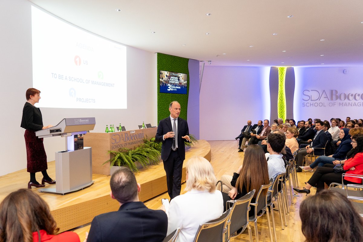 A two-day event to celebrate 25 years of #MIHMEP at SDA Bocconi and a unique opportunity for our Alumni community to reconnect and discuss future challenges and opportunities shaping the future of #healthcare management.​
Read the news: bit.ly/3QIGNDf