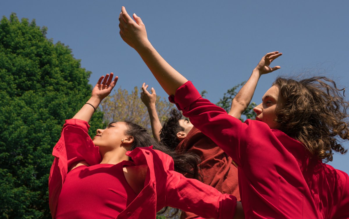 Commissioned by <a href="/CarlowArts/">Carlow Arts Festival</a>. ‘Íomhá’ (reflections), a series of FREE outdoor pop-up performances fit for all ages showing on a cycle from 1-6pm on 9 JUN.

Joyful, colourful, vibrant. Celebrating special moments from céilís, dance halls, play + partying.

Funded by <a href="/artscouncil_ie/">The Arts Council / An Chomhairle Ealaíon</a>