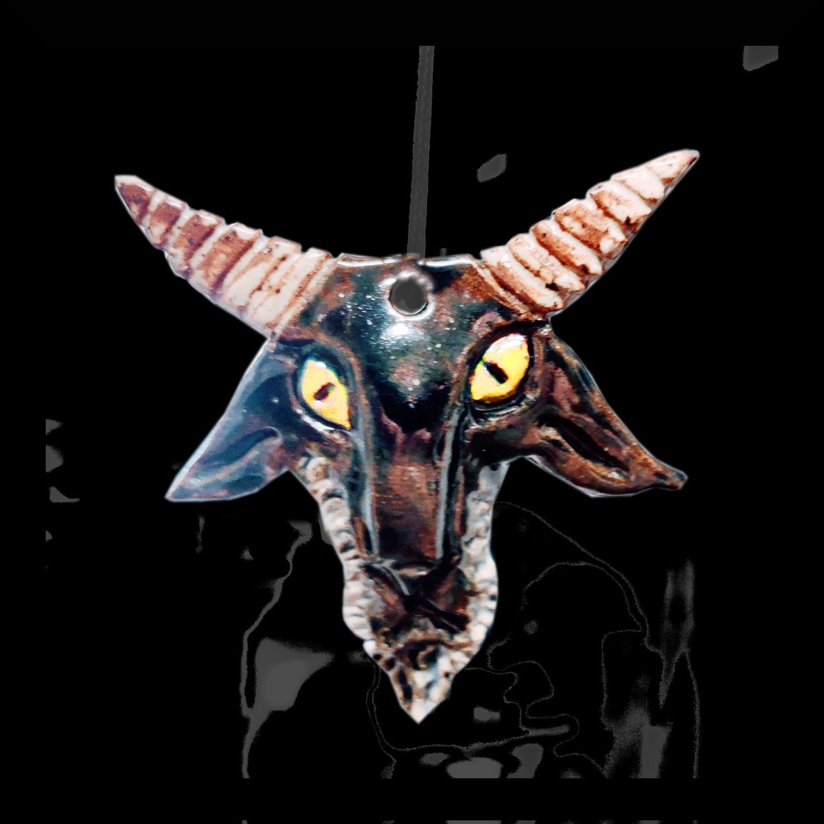 aberrantceramic's tweet image. Black Baphomet
#baphomet #ceramics #art #handmade #etsy