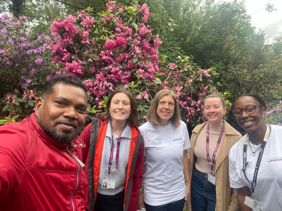 Movement matters! Today, we're taking steps towards better mental health with a wellbeing walk led by the Staff Support and LiA Teams as part of #MentalHealthAwarenessWeek. 💚 Learn more: ow.ly/p8Pq50RFT24 #MomentsForMovement #MentalHealth