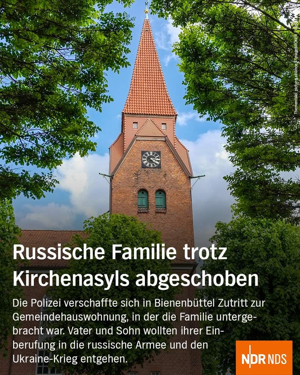 Es kommt nur selten vor, dass der Staat ins Kirchenasyl eingreift. In Niedersachsen gab es laut Flüchtlingsrat zuletzt 1998 eine Kirchenasylräumung. Und wären es keine Russen gewesen, dann hätte der Staat niemals eingegriffen. Wie ich die deutsche Politik verachte! 😡😡