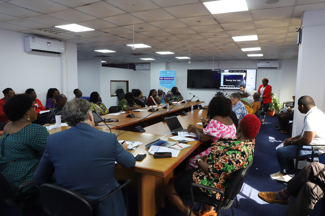 UNICEF Liberia, in collaboration with the Ministry of Gender Children and Social Protection, recently held a ground-breaking South-South exchange webinar on social service workforce strengthening. A step towards professionalizing Liberia’s Social Service Workforce.