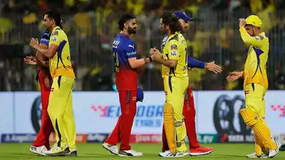 Hey @StarSportsIndia why do you guys keep on talking about the 18 May match between #RCBvCSK? Once or twice is ok, but leaving the current match, you guys keep on talking about 18 May If LSG wins both matches, RCB will be knocked out... #DCvLSG #DCvsLSG #IPL #CricketTwitter