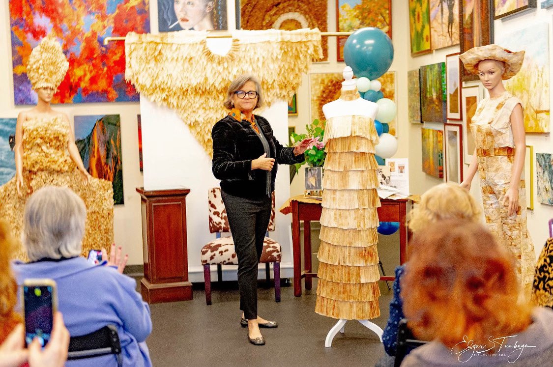 ArtBlackhawk's tweet image. Don’t miss tonight’s ADAS General Meeting with #fiberartist Jayne Tucker from 7:30 pm to 9:00 pm at 3416 Blackhawk Plaza Circle #danvilleca #artisttalk #alamodanvilleartistssociety