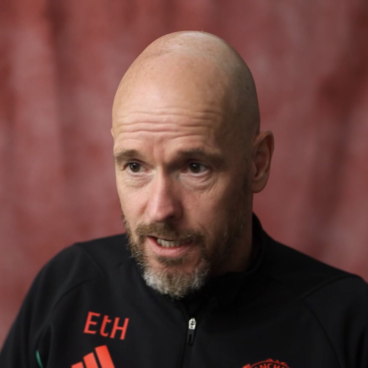 Erik ten Hag on tonight’s u18s final: 

“A player at #MUFC is to be developed by winning trophies and the u18s did it already TWICE! So I wish them all the best, all the luck to get a third trophy in,” 

“Go for it, believe 100% in it and I think it’ll come to us.”