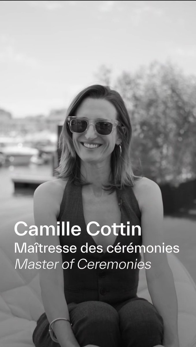 Festival de Cannes it starts tonight, maîtresse de cérémonie 
...
Ma dear Camille Cottin 😎
#madeInFrance #chicChoc #laFranceLaFrance
Paris... Je t'aime 😎