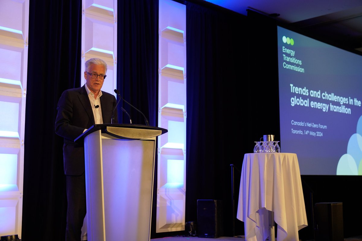 CanAccelerator's tweet image. Adair Turner explains global trends at #NetZeroForum:
Costs for transition technologies are 📉 and adoption rates are 📈 faster than the rosiest predictions from 15 years ago. Industries with no net-zero pathways in 2008 now have plans to decarbonize. Cause for optimism abounds!