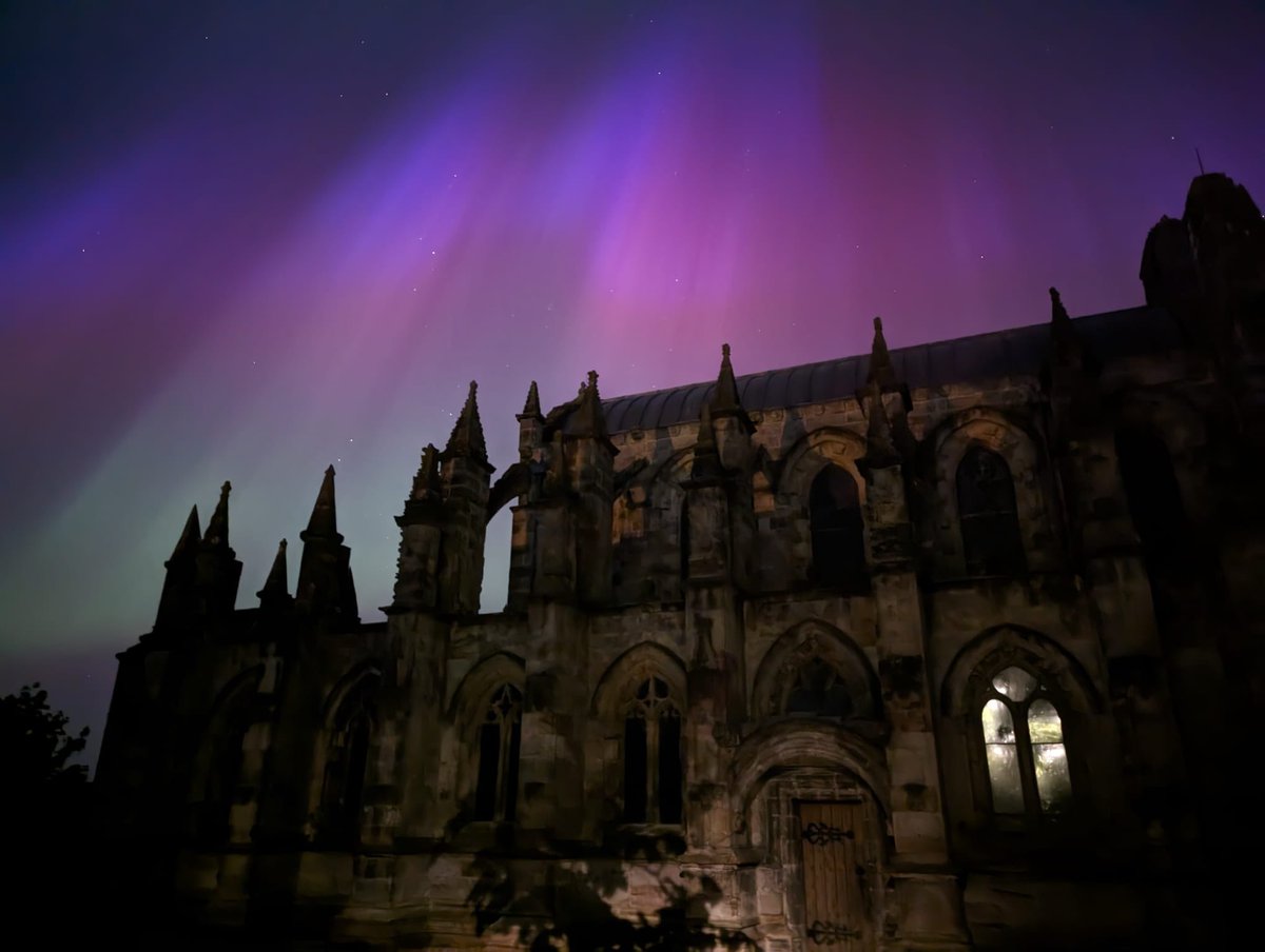 Our Guide, Sarah, captured this amazing shot of the aurora borealis on Friday night at the Chapel. @VisitScotland #ScotlandisCalling