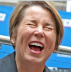 @MassGovernor In #Massachusetts, illegal immigrants get free housing, catered meals, education, healthcare, transportation, phones, spending money, and of course . . . laundry service. MA residents are paying for ALL of it and Healey is literally laughing at us

Waking up yet folks? #bospoli