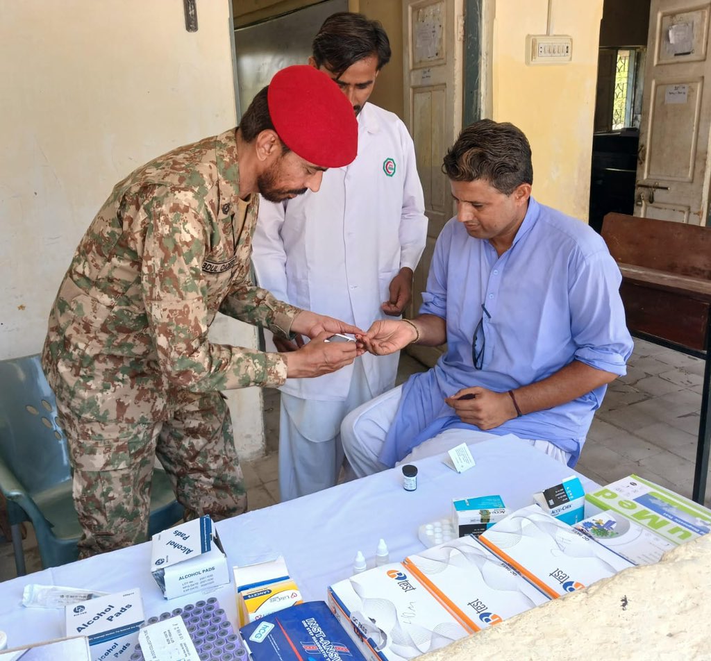 An event was held by the Pakistan Army at Raichand Higher Secondary School Chelhar in Tharparkar, offering medical services. The camp provided lab tests, minor surgeries, and distributed ration and food to residents. More than thirteen hundred patients received treatment for