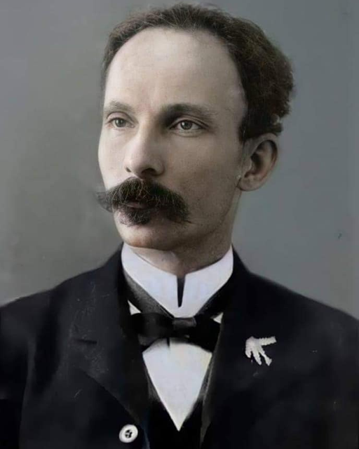 🇨🇺'El voto es un deber más delicado que cualquier otro, ya que no implica sólo a los intereses de los votantes, pero su vida, honra y futuras.' #JoséMartí #MartíVive 🇨🇺 #JuntosPorLaDemocracia 🤝 #5CENCuba 🇨🇺