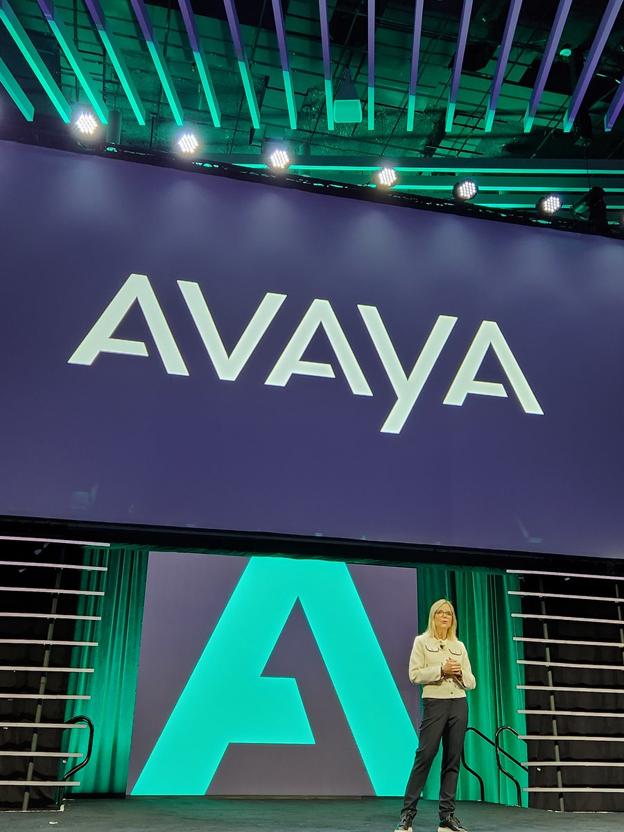 'The future belongs to companies who are loyalty leaders, embracing both #CX & #EX wholeheartedly. The experience economy is evolving - #AI, agents’ roles, customers’ needs will require all of us to innovate.' - ML Maco #AvayaENGAGE #ExperiencesThatMatter