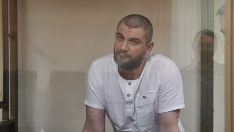 #Russia #Putin 
Si inaspriscono le misure contro il giornalista della #Crimea, Ernes Ametov, detenuto in carcere dalla Russia (2022) con l'accusa di terrorismo.  
Ametov appartiene a quel gruppo di voci dissidenti che ha denunciato i crimini Russi in Crimea e sostenuto l'#Ucraina