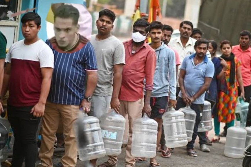 arvenger's tweet photo. @TrollFootball @Arsenal_BLR waiting for water in Bangalore #ManUtd #Arsenal #Anthony https://t.co/Bw1jWFwejc