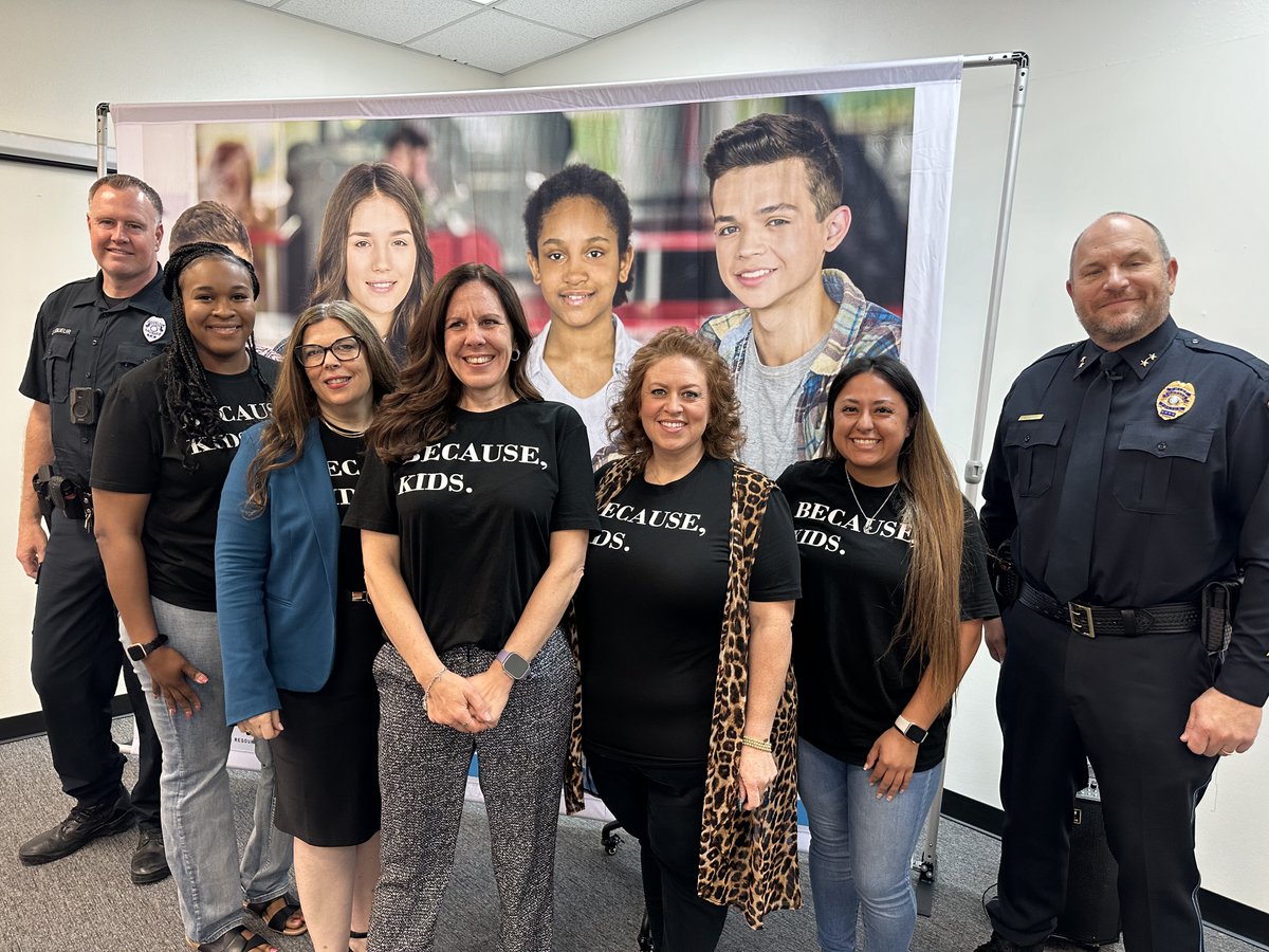 “We’ll do our job and we’ll make arrests,” Odessa Police Chief Mike Gerke said. “Prevention is so much better!”

National Prevention Week has officially kicked off. 

Learn more in this video: tinyurl.com/r3fwb4fc

✅BrighterFuture #OdessaProud
