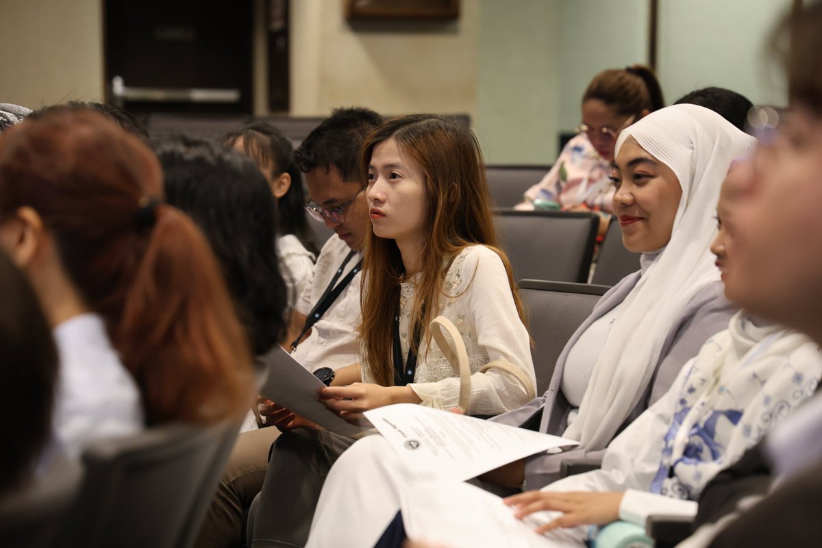 More than 20 Young Southeast Asian Leaders (YSEALI) attended the @DouglasCountyNE Board of Commissioners meeting Tuesday morning to learn more about county government in the United States.