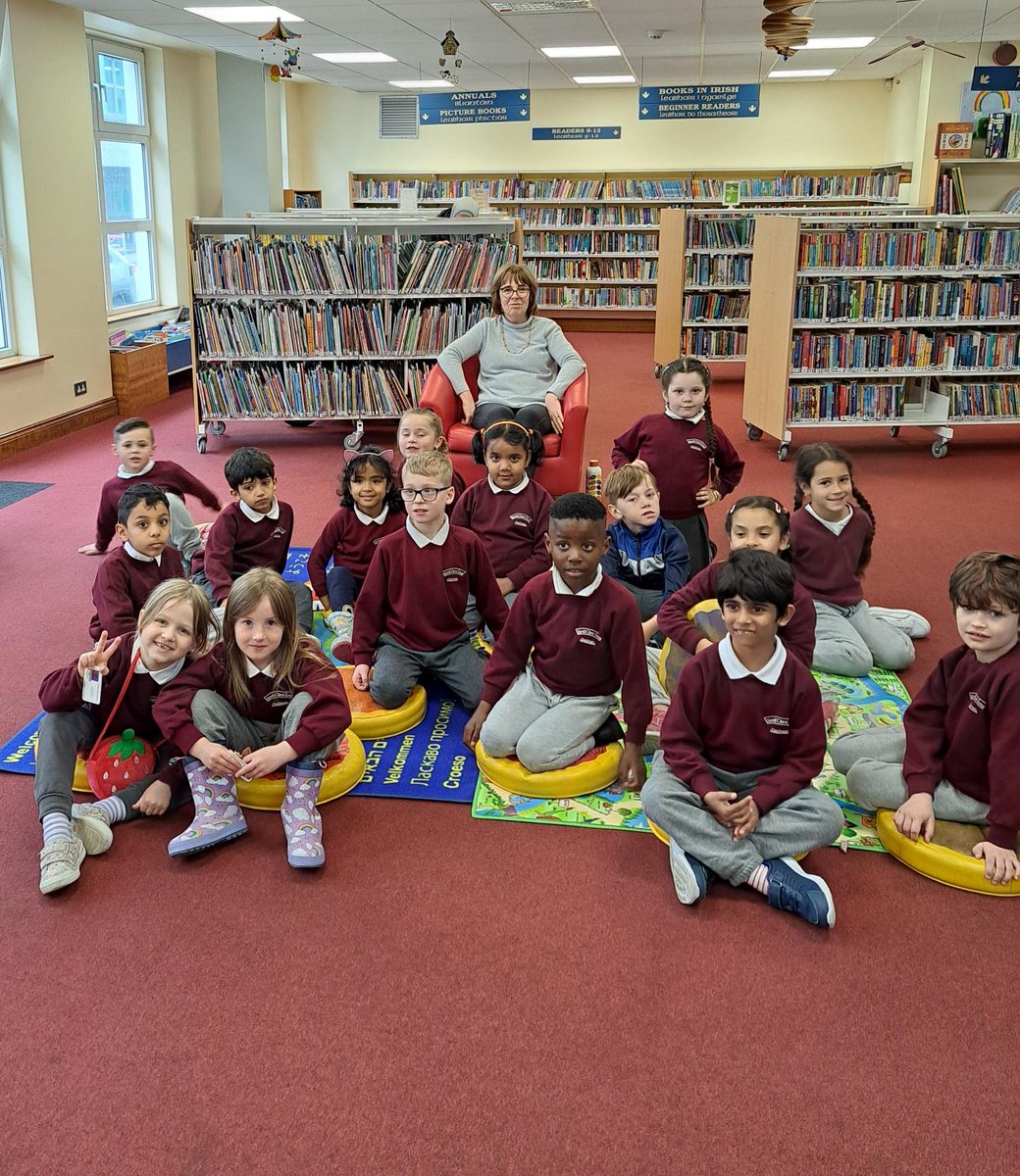 Senior Infants pupils from Scoil Chroi Iosa really enjoyed their storytime with Laura today! Thanks for visiting us!
#storytime #classvisit #atyourlibrary