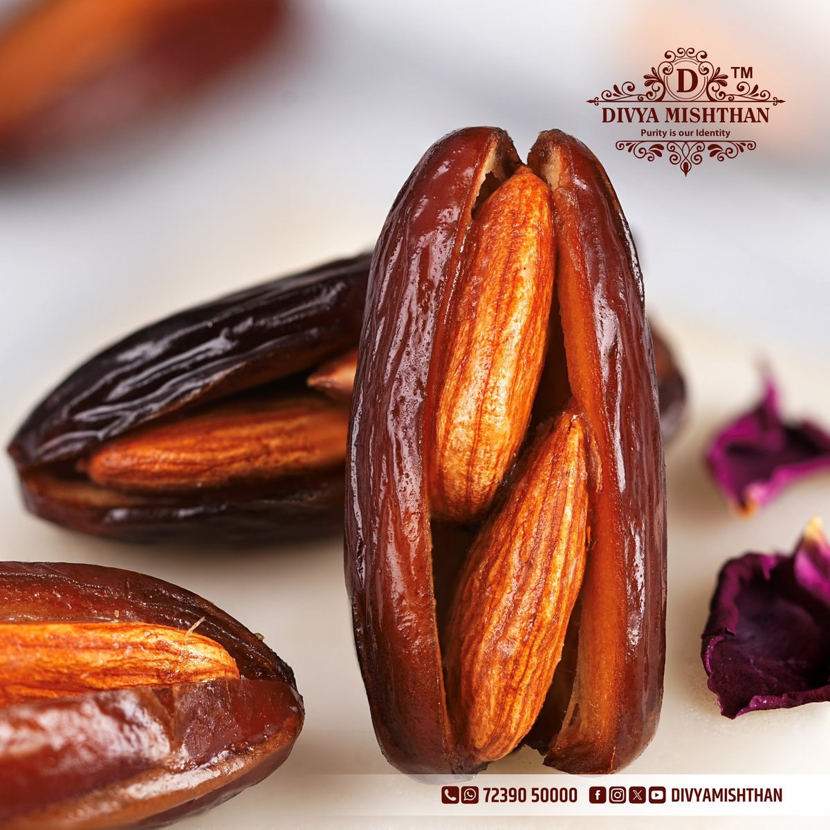 Indulge in the rich and healthy delight of Badam Khajoor, a perfect blend of dates & almonds.
For order call/whatsapp:
72390-50000 
#badamkhajoor #badam #almonds #khajoor #dates #dryfruits #food #indianfood #healthy #tasty #kaju #proteins #freshdryfruits #bestalmonds