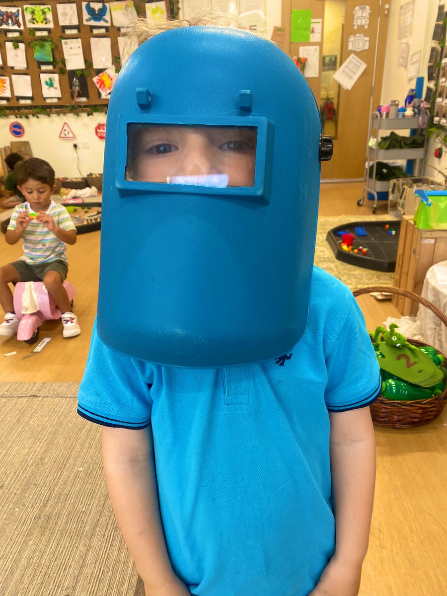 “When I grow up I want to be a spaceman.” Dreaming big in FS1 Tulip! 🚀 Inspiring the next generation of space explorers, one small step at a time. #EarlyLearning #FutureAstronauts #eyfs #mydubai #arborist #inspire #dreambig #nothingisimpossible #ourfuture