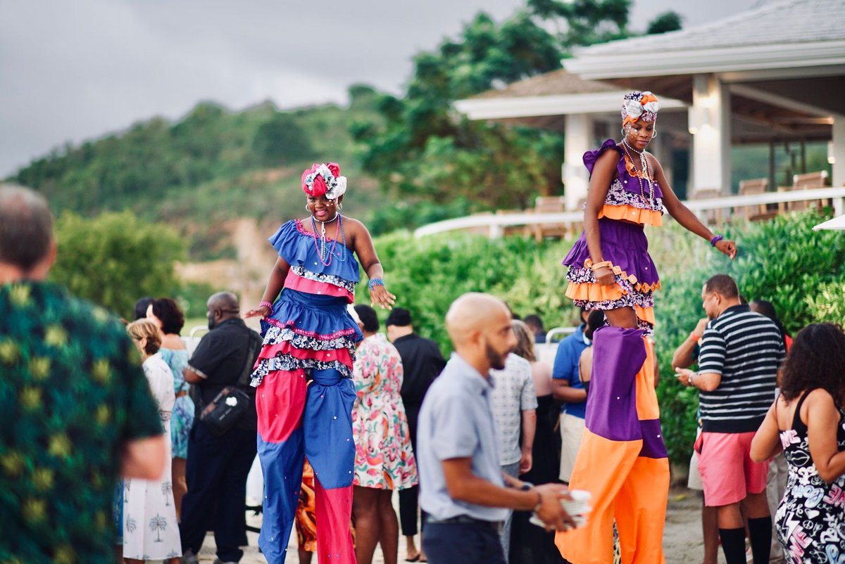 Restaurant Week is in full swing, showcasing a delightful blend of culinary delights and captivating performances. @tamarindhills #tasteantiguabarbuda #abrestaurantweek