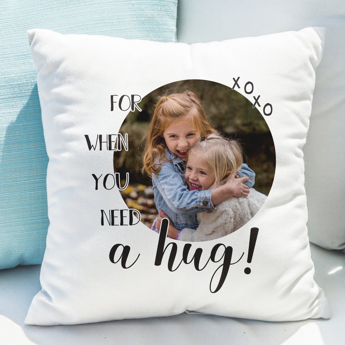 They will never be too far away from a hug with this adorable cushion. Personalised with your own favourite photo lilybluestore.com/products/perso…

#giftideas #fatherday #photogifts #shopindie #mhhsbd