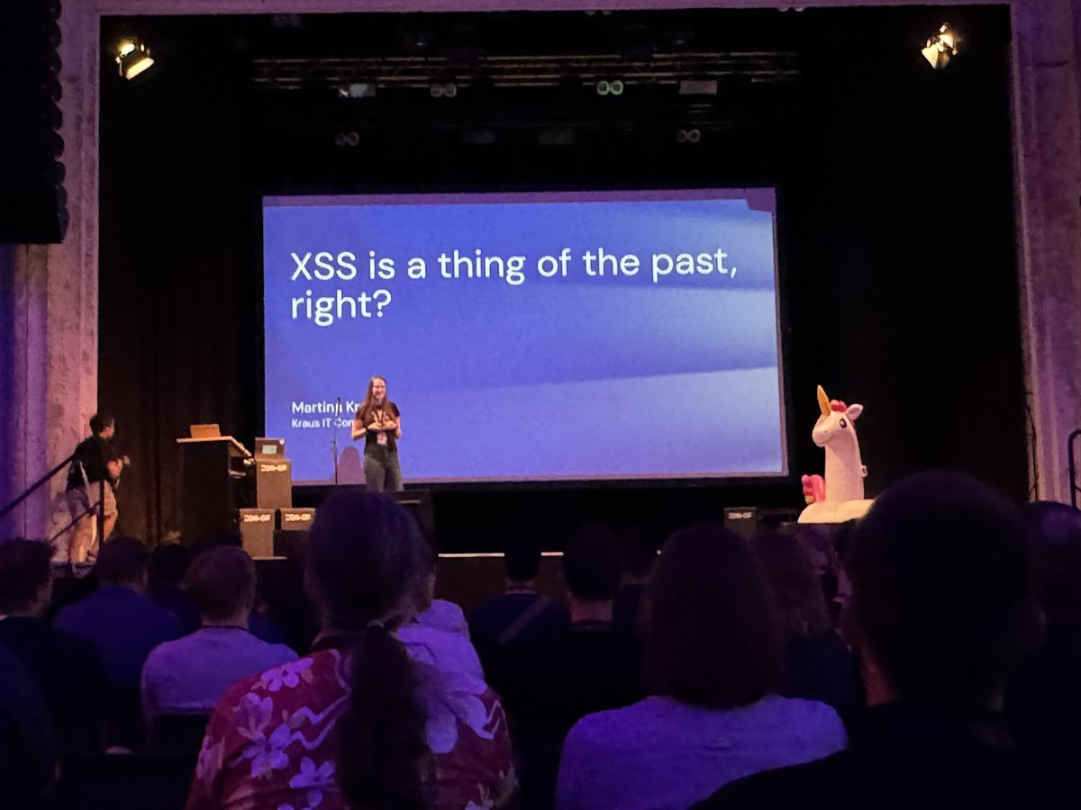 XSS‘s still not dead. ☠️
Interessanter Vortrag über Cross-Site-Scripting in aktuellen JavaScript-Frameworks und Content-Security-Policies als weitere Line-Of-Defence. Heute zu Gast auf der <a href="/FrankenJS/">FrankenJS</a> <a href="/zollhofHQ/">ZOLLHOF</a> #csp #xss