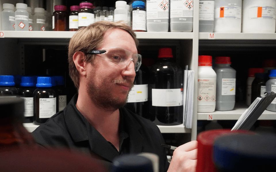 #NaturalSciences Teaching Lab Technician Martyn (@UCLChemistry) talks about his role and latest projects in Faculty's May Spotlight ⚗️ ucl.ac.uk/mathematical-p… @TechsatUCL #interview #chemistry #laboratory #lab #technician