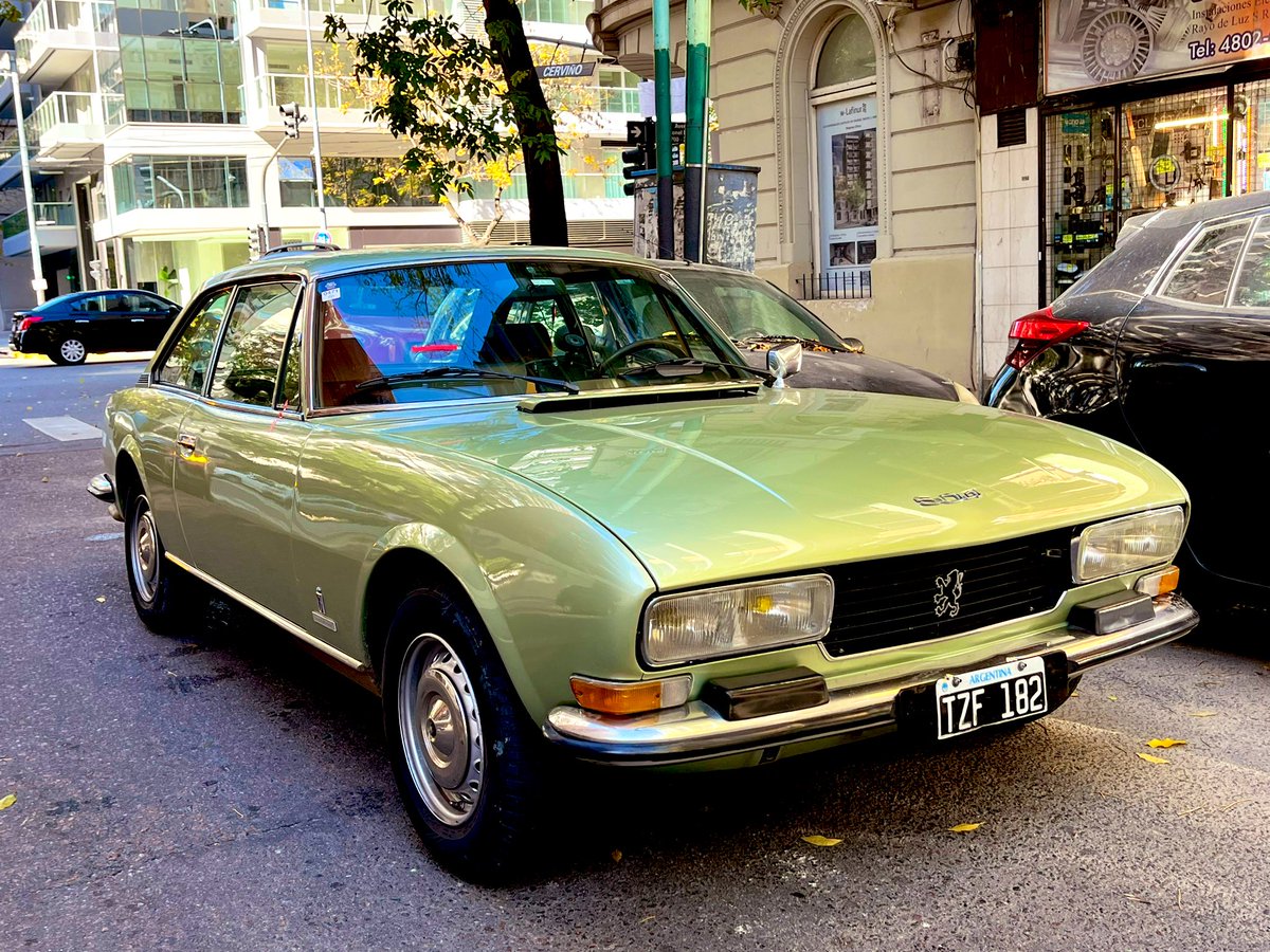 ULTRA RAREZA!
Peugeot 504 cupé francés.
Pininfarina pleno.