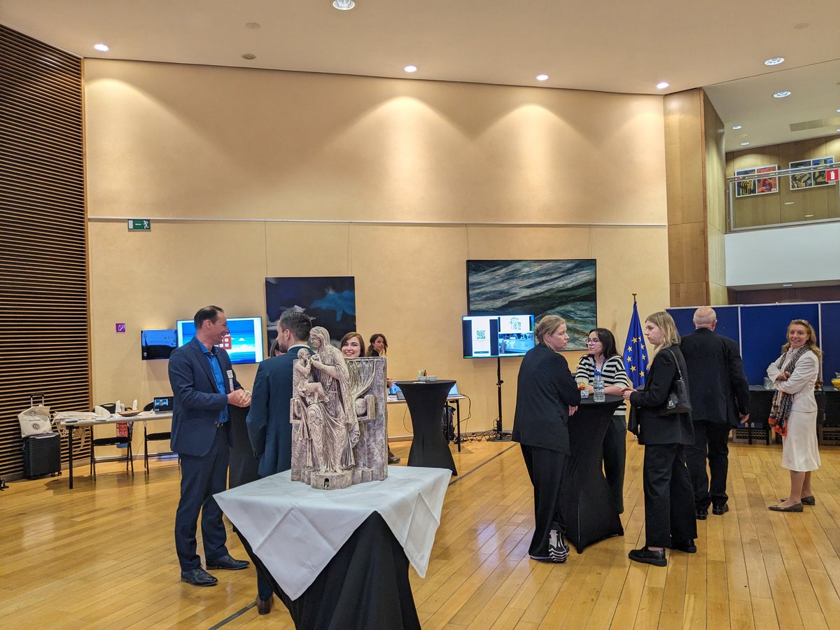 3D content reuse scenarios of #5dculture were showcased today at the High-level Twin it! #3DforCulture event, under #EU2024BE. The holograms for tourism were a hit. Thank you @Europeanaeu for the invitation