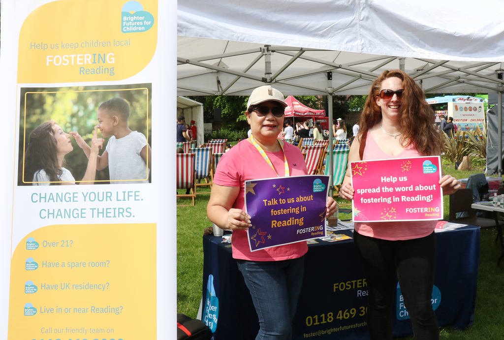 We had a great time at the fabulous #ForburyFiesta2024 which opened @ReadingCFest last Saturday! With huge thanks to staff from our #Fostering team, Mental Health Support Team & Reading Children's Centres. More info about the #ChildrensFestival here: ➡️ ow.ly/VQ3R50RFona