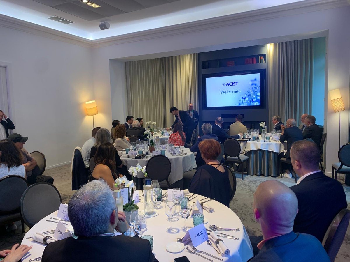 acist_medical's tweet image. Congratulations to our Excellence Award Winners from Mexico, Panama, UAE, Bulgaria, Poland and the Balkan Countries. We're also thankful to Dr. Ziad Ali for his presence and delivering an outstanding speech. 
#BetterTogether #ACIST #GlobalPartners #Paris #EuroPCR