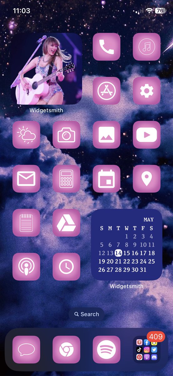 New phone layout is SO dreamy 🥰  pic from <a href="/4k_taylorr/">Taylor Swift in 4k</a> (with a pink overlay by me)