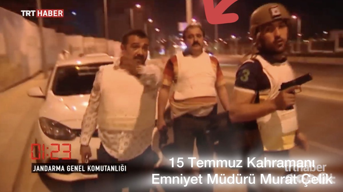 Kahraman Murat Çelik, Ayhan Bora Kaplan suç örgütüne karşı verdiği cesur mücadeleyle yine kahramanlık örneği sergiledi. 15 Temmuz hain darbe girişiminde olduğu gibi, suç örgütlerine karşı cesurca savaşan Murat Çelik, suç örgütlerinin kumpası sonucu haksız yere görevden alındı.