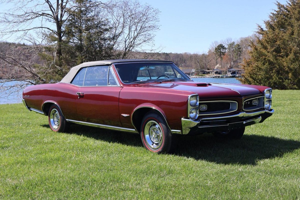 Ups For Dealers: 1966 Pontiac GTO Convertible Tri-Power 4-Speed: This 1966 Pontiac GTO convertible was refurbished in 2024, reportedly at the seller's shop, which included disassembling the… dlvr.it/T6svPQ Bringatrailer.com #carsofinstagram #carporn #classiccar