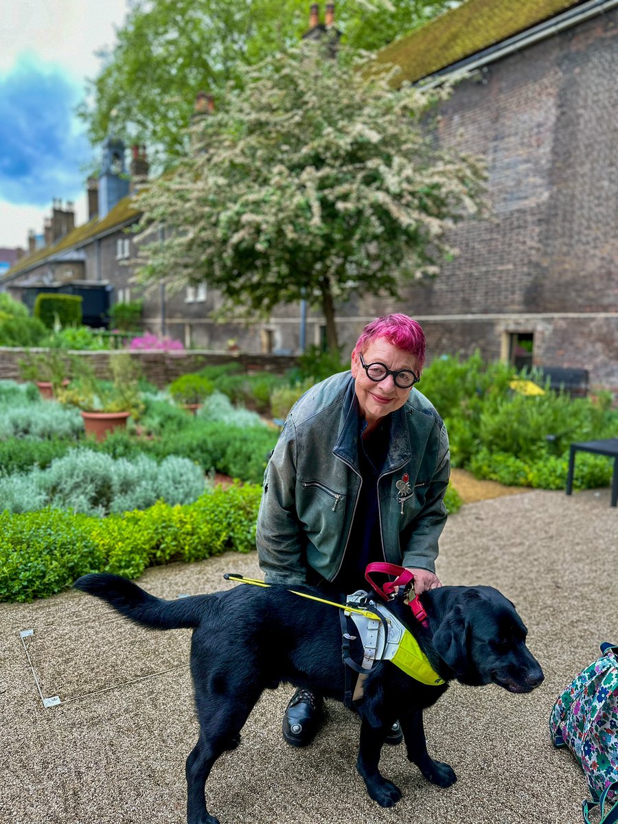 Today I was with the lovely Jo Brand at the launch of @EdenProject’s Month Of Community - a time to come together to celebrate everything that makes our communities great. Why not get involved⬇️ edenprojectcommunities.com/month-of-commu… Thanks to the @MuseumoftheHome for hosting us 🐾