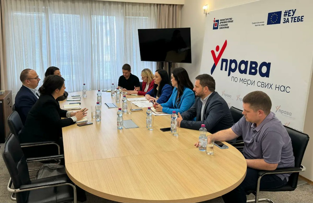 Министарка Жарић Ковачевић разговарала са представницима ЦРТЕ и Зелено-левог фронта

⬇️⬇️⬇️
mduls.gov.rs/saopstenja/min…