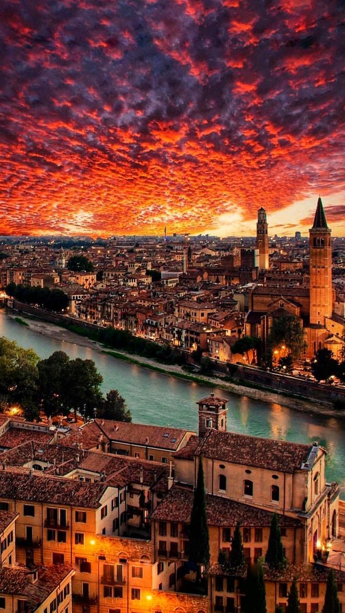 Sunset view Italy 🇮🇹
