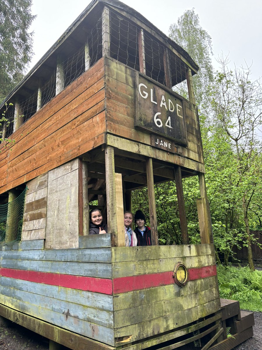 mrsbryan_'s tweet photo. Primary 5 had great fun on all the different play areas at Finlaystone @stcatherinespsy https://t.co/yZ0Jy0VHWU