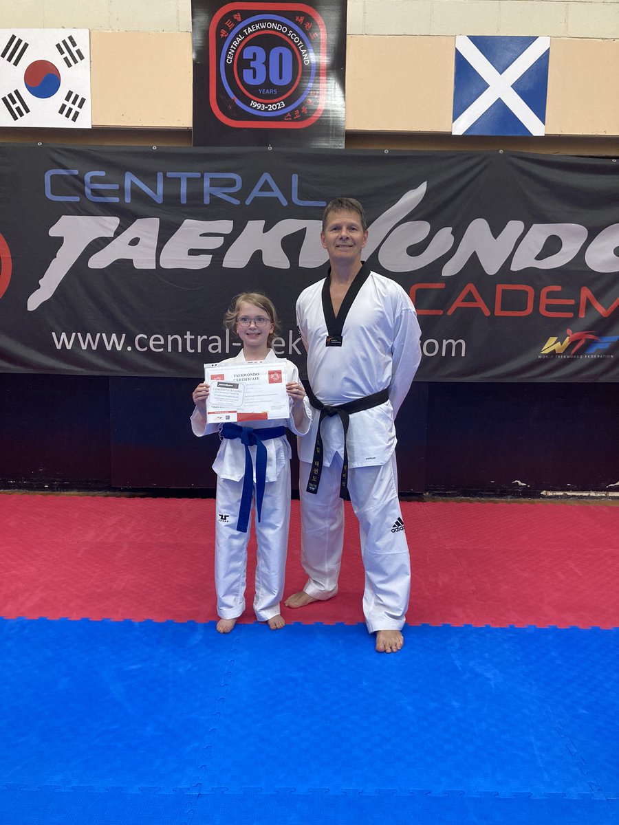 Lyndsey cartwright tweet media