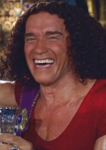 SCamanei's tweet image. La hija de Lucerito es hermosa