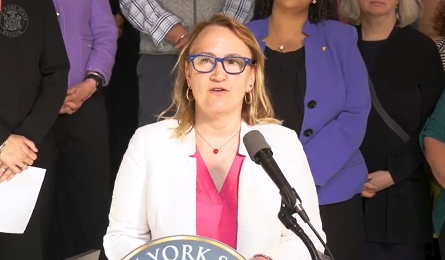 Our President and CEO, Kristin Brown, spoke in favor of Senator Ryan's bill to ensure that the IOLA fund is used for its intended purpose: supporting civil legal services for low income New Yorkers! youtube.com/watch?v=dlP85d…