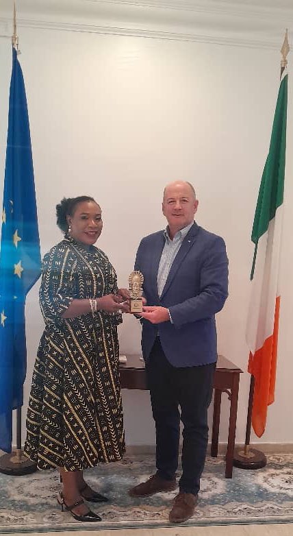 Delighted to meet again with Hon Ms Oduwa, Edo State Commissioner For Arts, Culture, Tourism & Diaspora Affairs. Looking forward to some exciting collaboration. (Amb) #Nigeria #Ireland #culture #diaspora #arts #eu