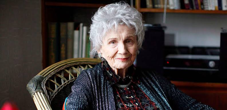 Nous apprenons la disparition à l'âge de 92 ans d'Alice Munro, grande nouvelliste canadienne et prix Nobel de littérature en 2013.