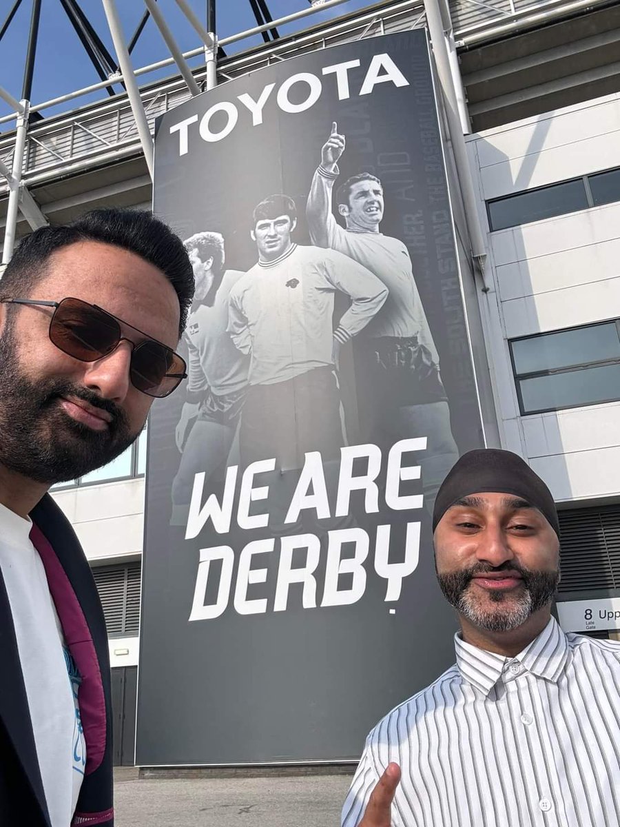 Awards Ceremony for @PunjabiRams by Sensane DJ and Dholi Amo with senior members of @dcfcofficial including the CEO! #PUNJABIRAMS #Derby #Dcfc #Derbycounty