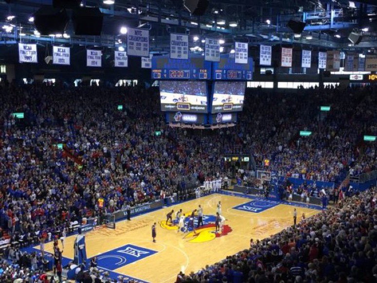 Barstool KU tweet media