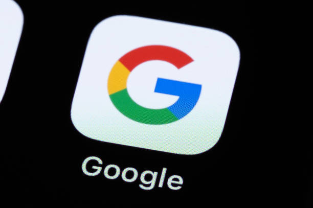 Dabarnetwork's tweet image. Google is collaborating with HP to integrate Project Starline, its holographic video call technology, with popular platforms like Google Meet and Zoom. 

#ProjectStarline #HolographicVideoCalls