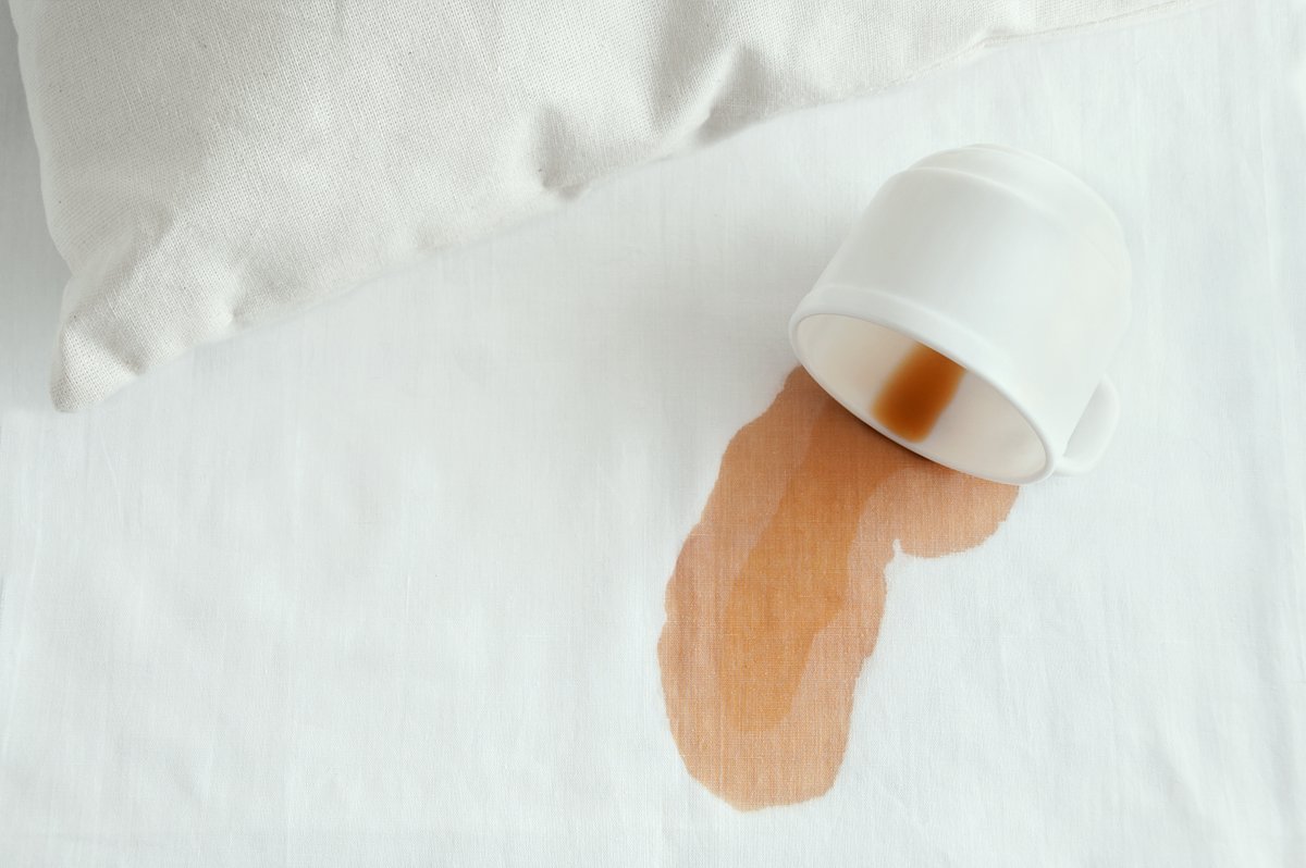 Spills or stains on your mattress? Don’t worry! We’ve got you! 💚 Knock over a glass? No problem! Learn about the quickest and easiest ways to clean spills off your mattress here: bit.ly/49XGBYE #MattressCare