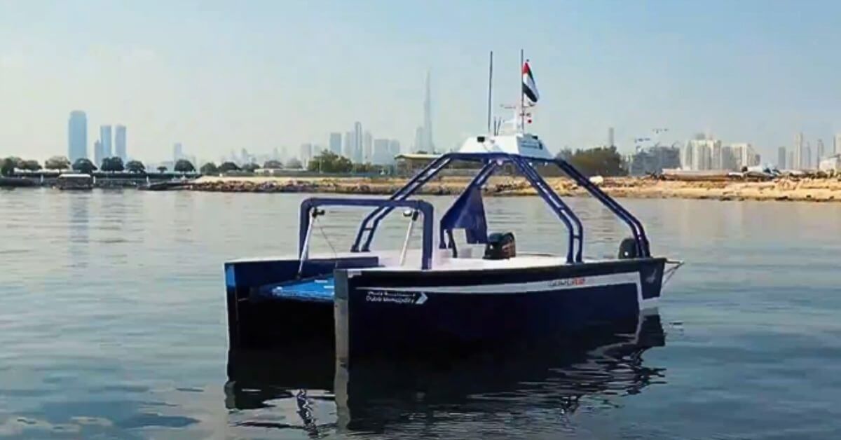 Dubai Municipality introduces remote-controlled smart marine scraper.

Check out this article 👉marineinsight.com/shipping-news/… 

#DubaiMunicipality #Marine #Maritime #MarineInsight #Merchantnavy #Merchantmarine #MerchantnavyShips