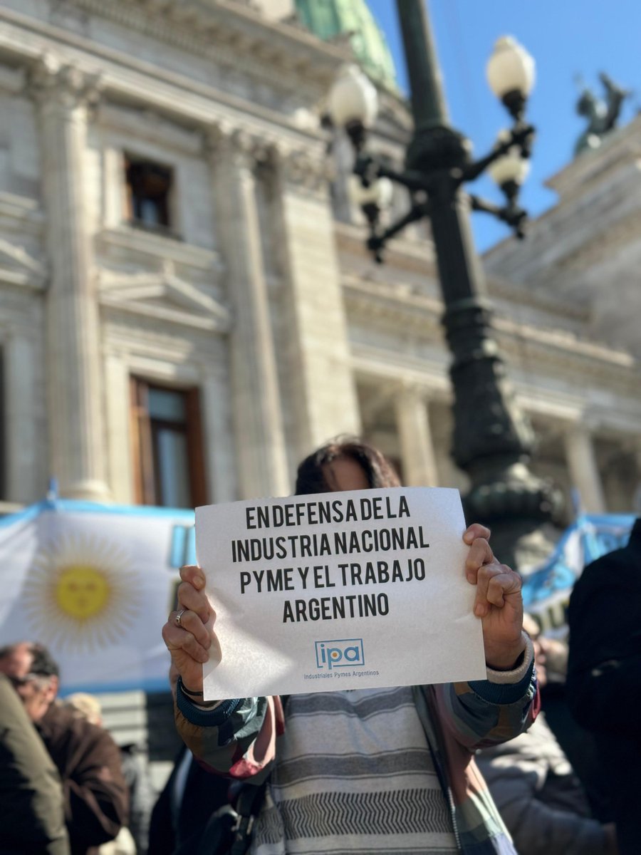 IPAPYMES's tweet photo. "No queremos una ayuda social, queremos producir y crecer", enfatizó @danielorosato, pdte de IPA.

@SenadoArgentina https://t.co/PE0odBc8YA