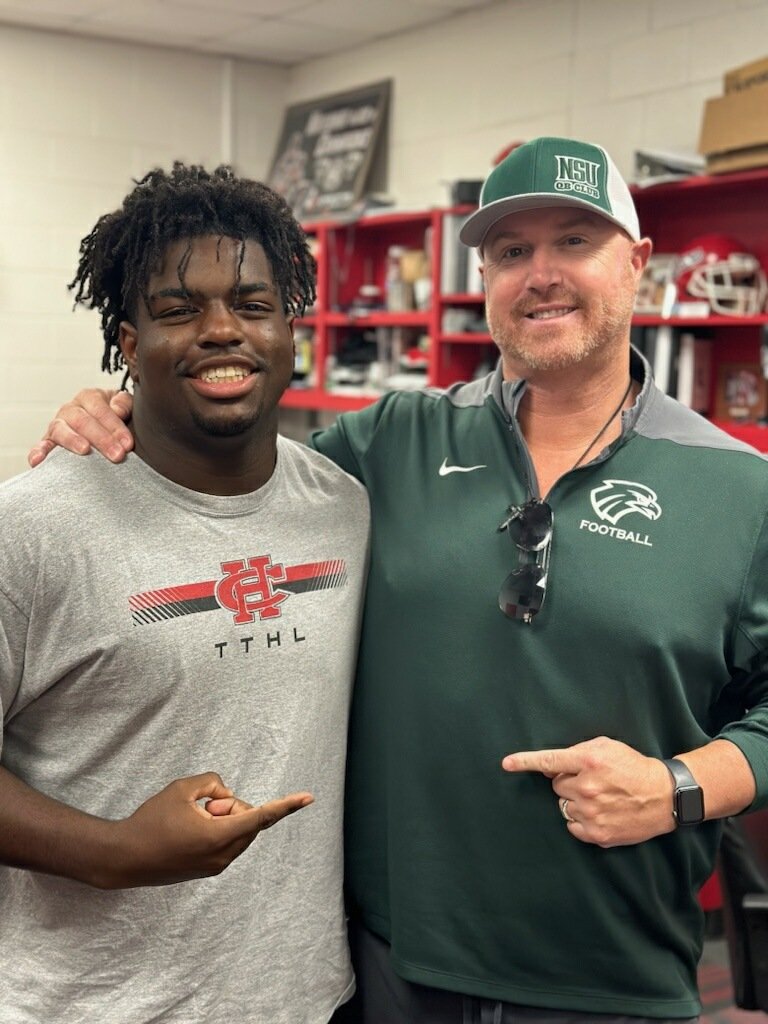 After a great conversation with @CoachChev6 I am blessed  to receive my first  Offer from Northeastern State University !
#Datwork 

|@TheCoachNWard @EverettD33 @coaCHhutch92  @coach_king__
@coach504 @Coach_DHenry @RecruitTheHill1| #TTHL